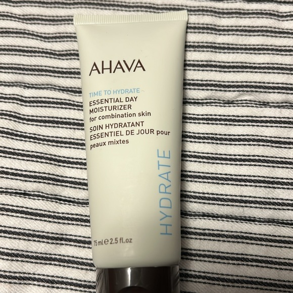 Ahava Get Fresh Bundle - Combination Skin - Picture 5 of 9